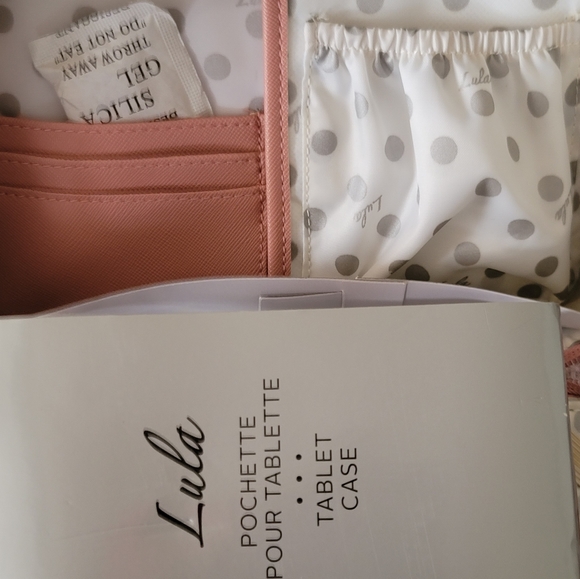 LULA TABLET CASE - Picture 5 of 8